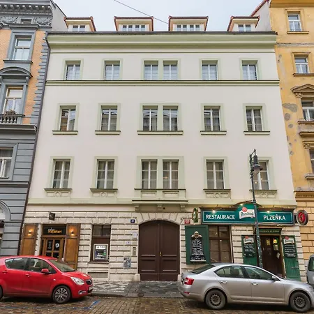 Antiveli Residence Praga Esterno foto